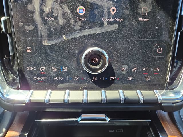 Used 2026 GMC Yukon XL Denali w/ Advanced Technology Package AWD/4WD image 25