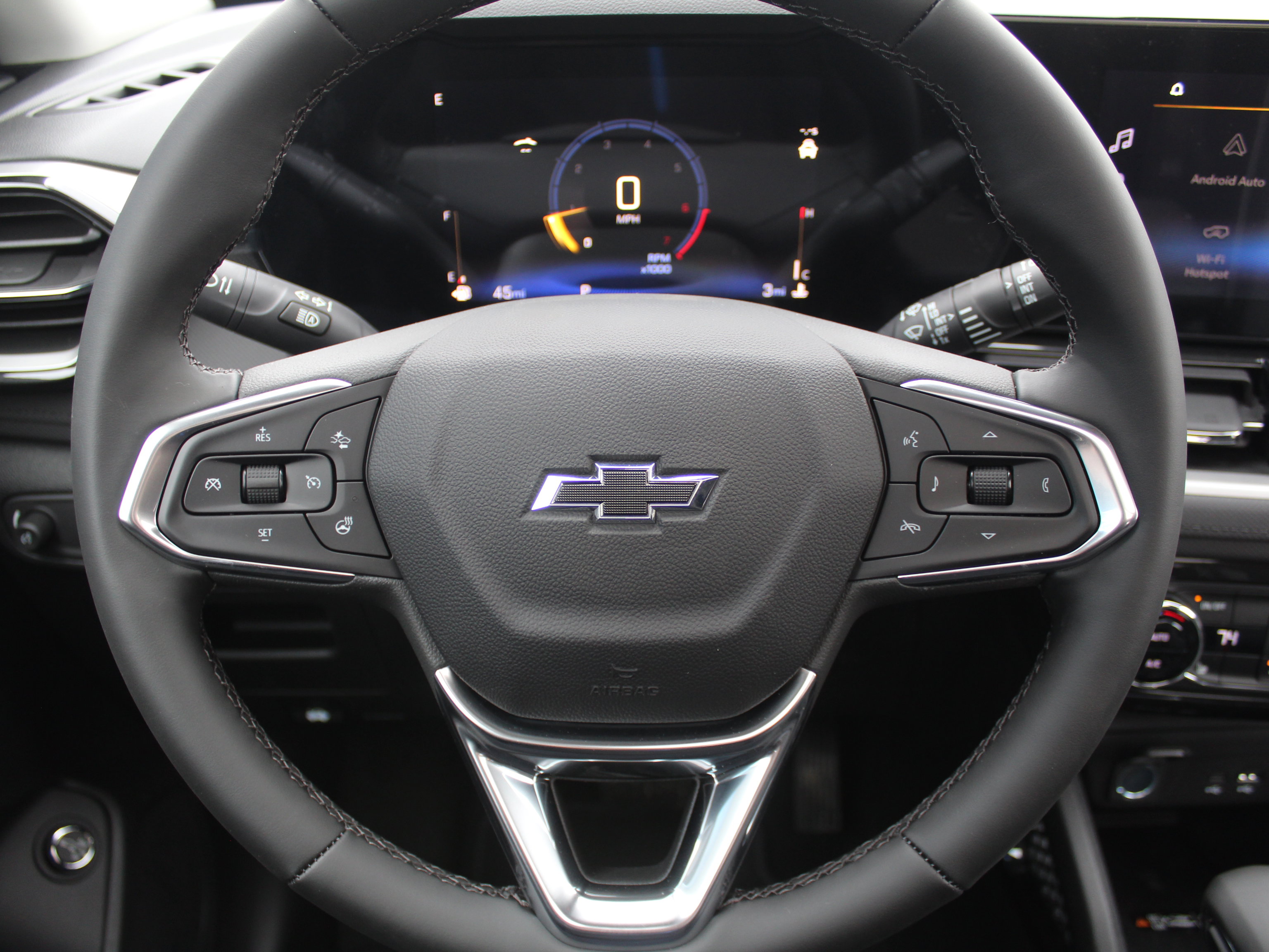 New 2026 Chevrolet TrailBlazer LT w/ Convenience Package image 12