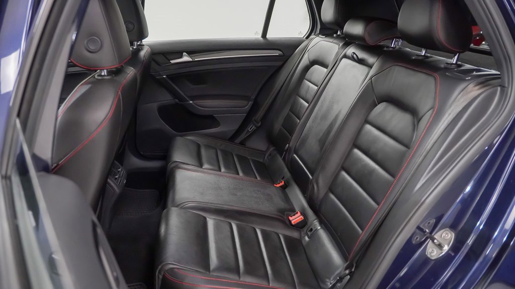 Used 2016 Volkswagen GTI SE image 16