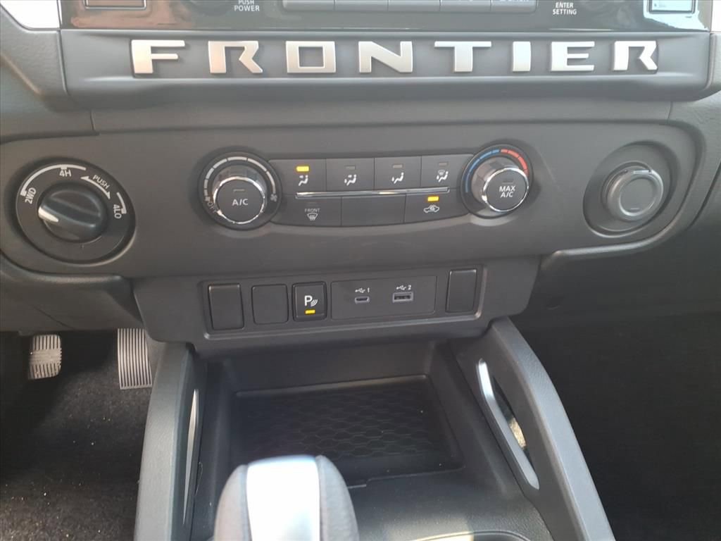 New 2025 Nissan Frontier SV image 11