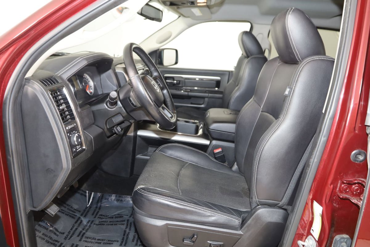 Used 2017 RAM 2500 Big Horn w/ Night Special Edition AWD/4WD image 10