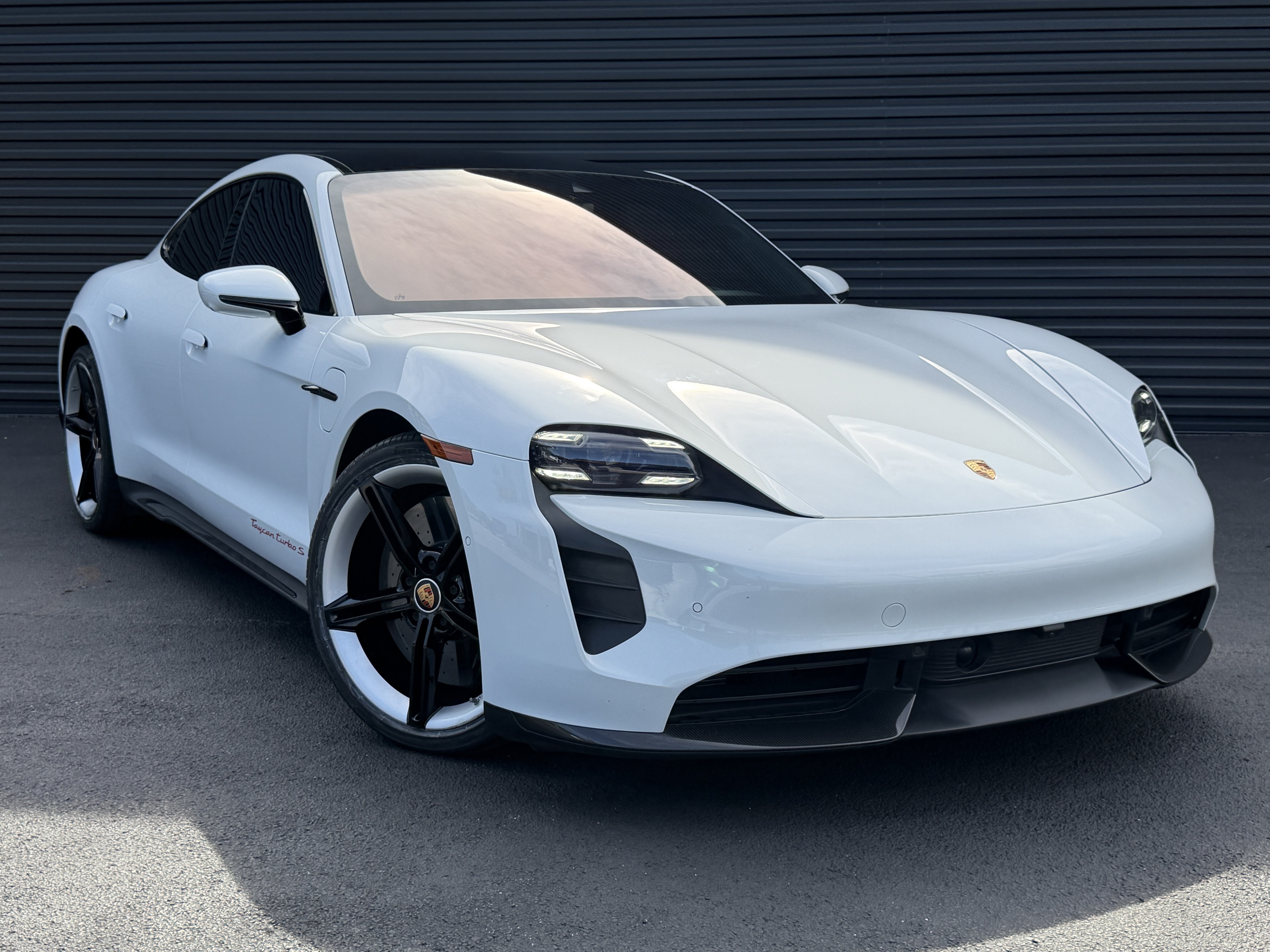 Certified 2020 Porsche Taycan Turbo S AWD/4WD image 7