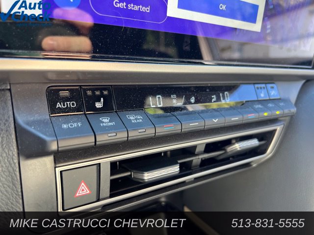 Used 2025 Toyota Camry XSE AWD/4WD image 11