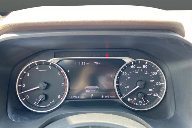 Used 2021 Nissan Rogue SV AWD/4WD image 16