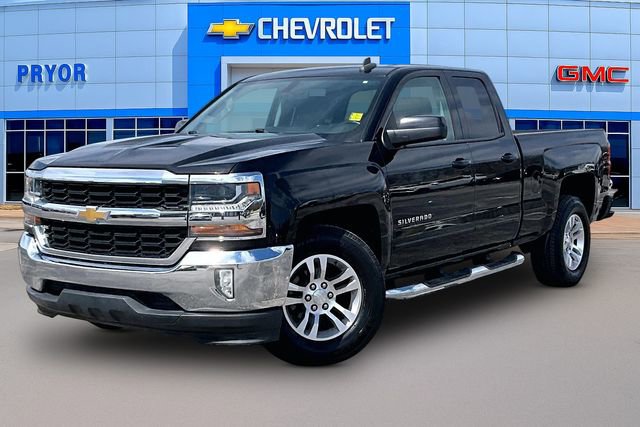 Used 2017 Chevrolet Silverado 1500 LT w/ All Star Edition image 3