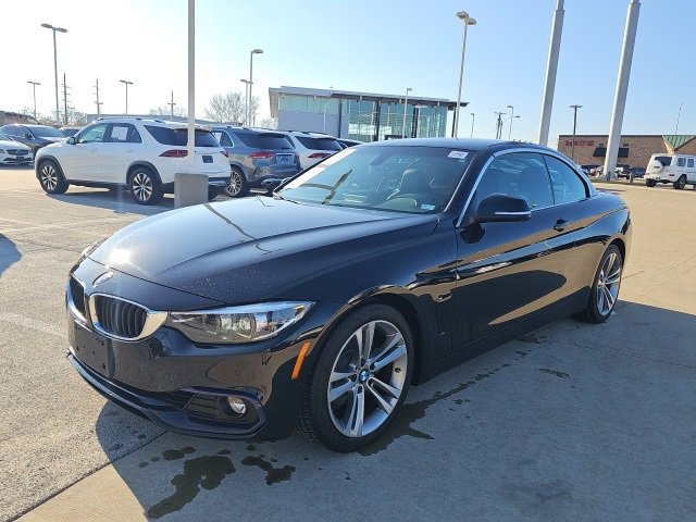 Used 2019 BMW 430i Convertible image 2