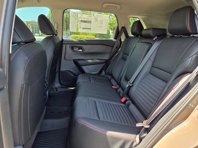 New 2026 Nissan Rogue SV w/ Rock Creek Premium Package AWD/4WD image 10