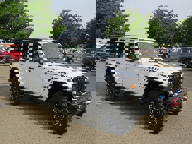 New 2023 Jeep Wrangler Rubicon w/ Steel Bumper Group image 2