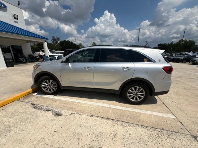 Used 2019 Kia Sorento L FWD image 26