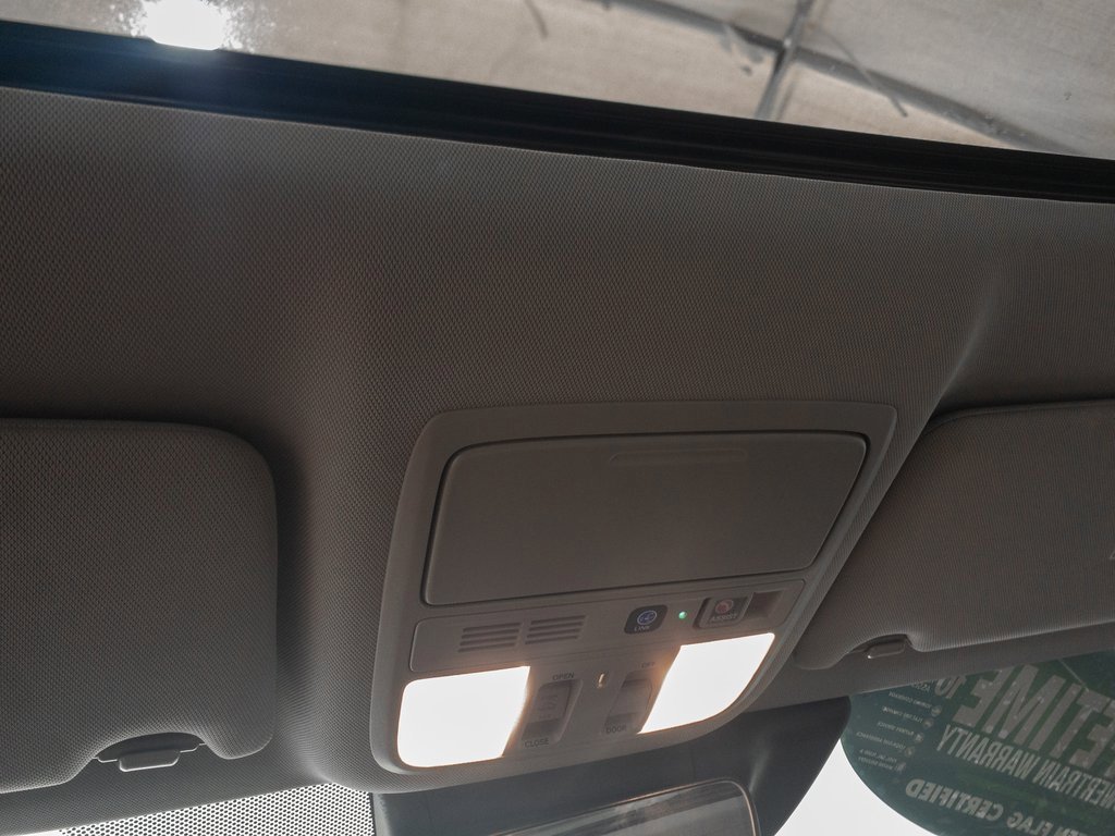 Used 2021 Honda Accord Touring image 29