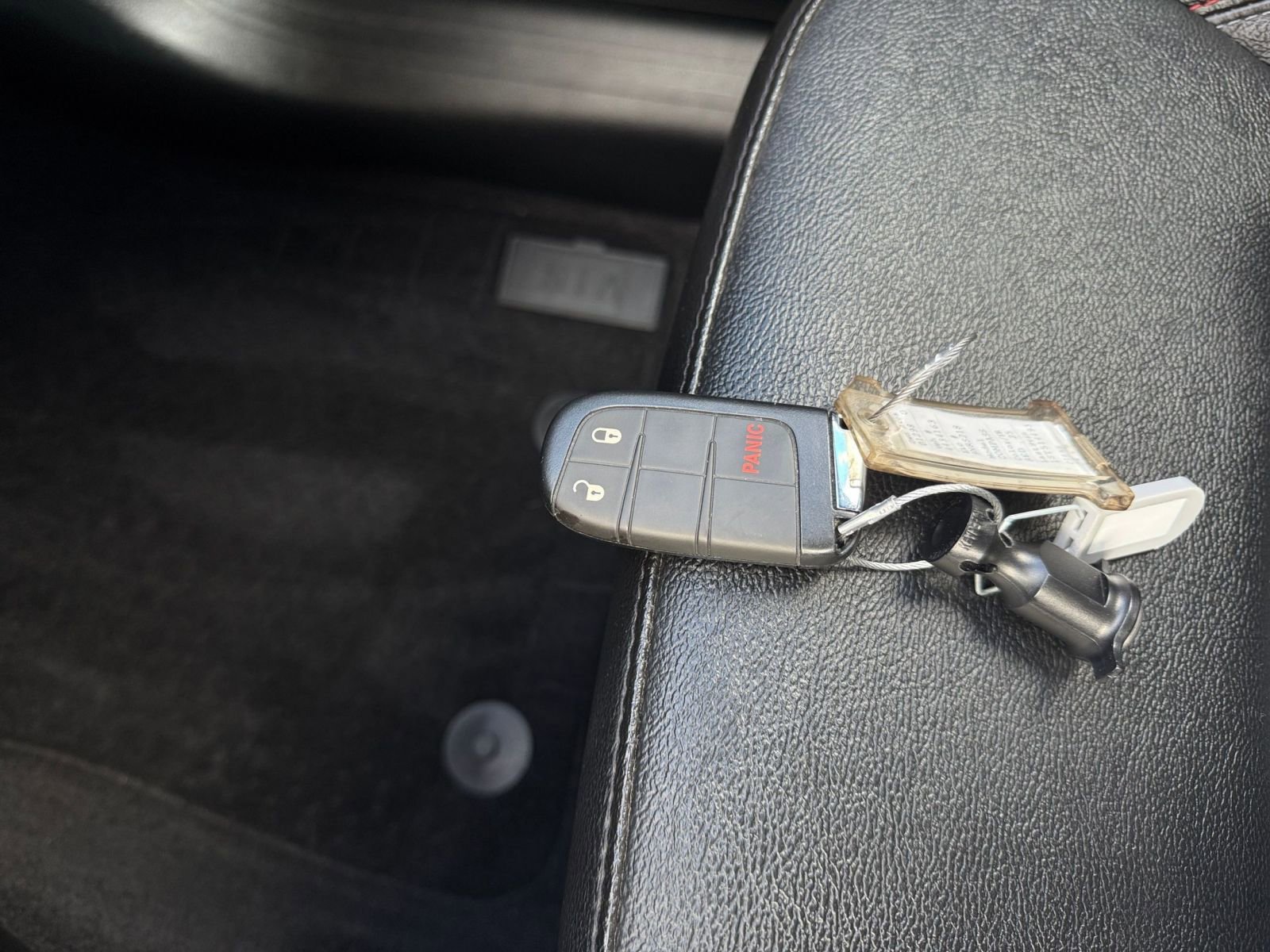 Used 2025 Jeep Compass Trailhawk image 21