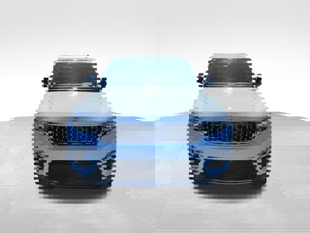 Used 2022 Jeep Grand Cherokee Limited 4xe image 8