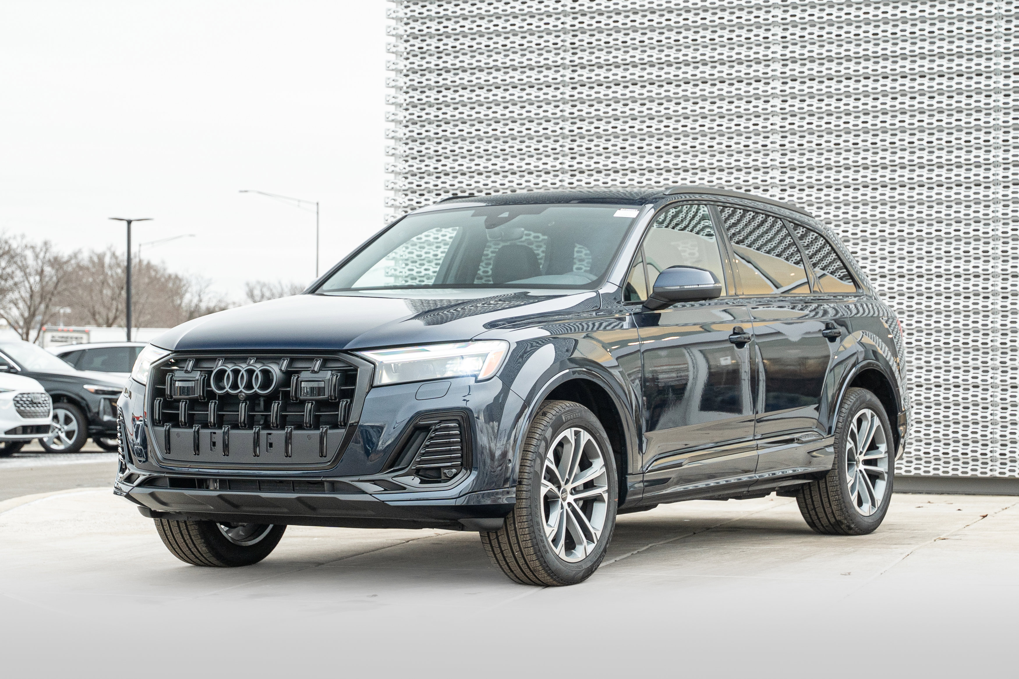 New 2026 Audi Q7 2.0T Premium image 7