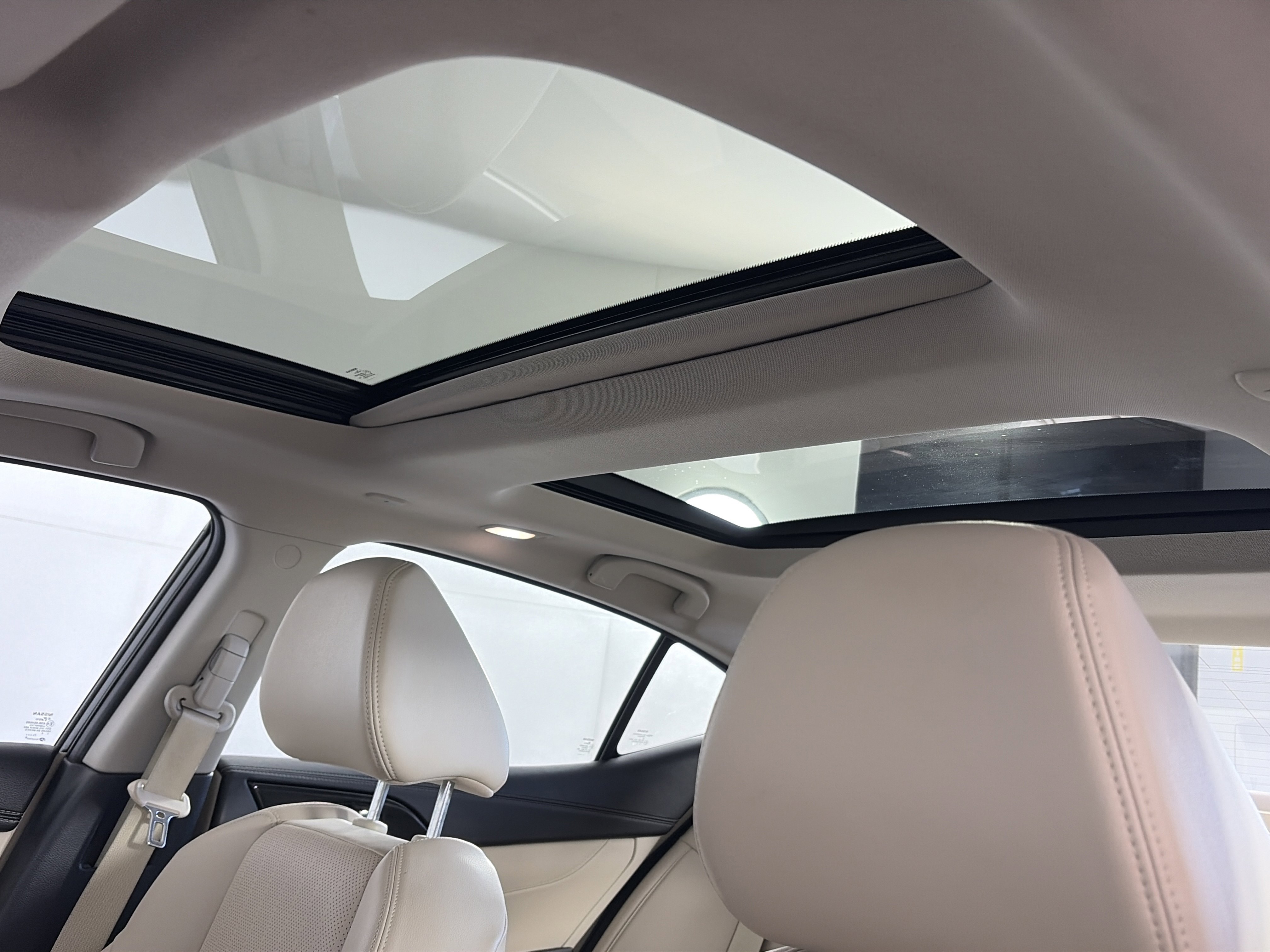 Used 2018 Nissan Maxima 3.5 SL image 18