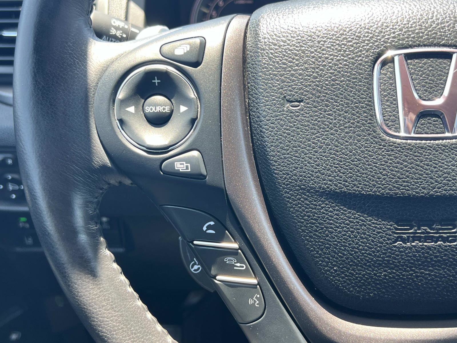Used 2023 Honda Ridgeline RTL-E image 9