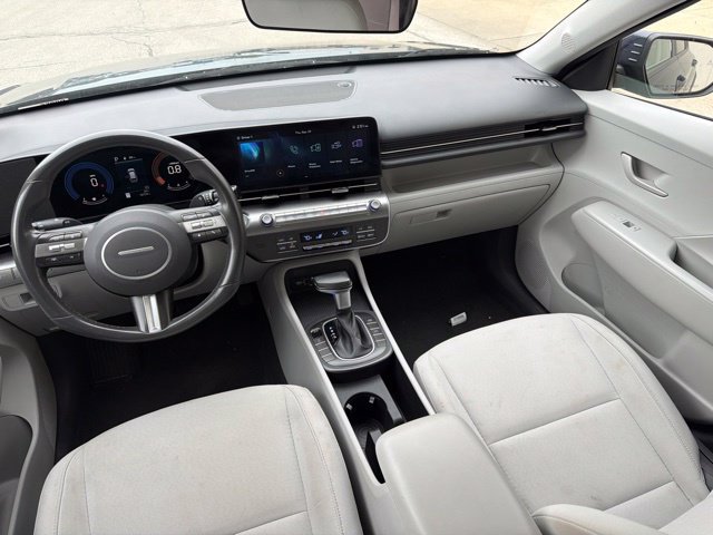 Used 2025 Hyundai Kona SEL AWD/4WD image 18