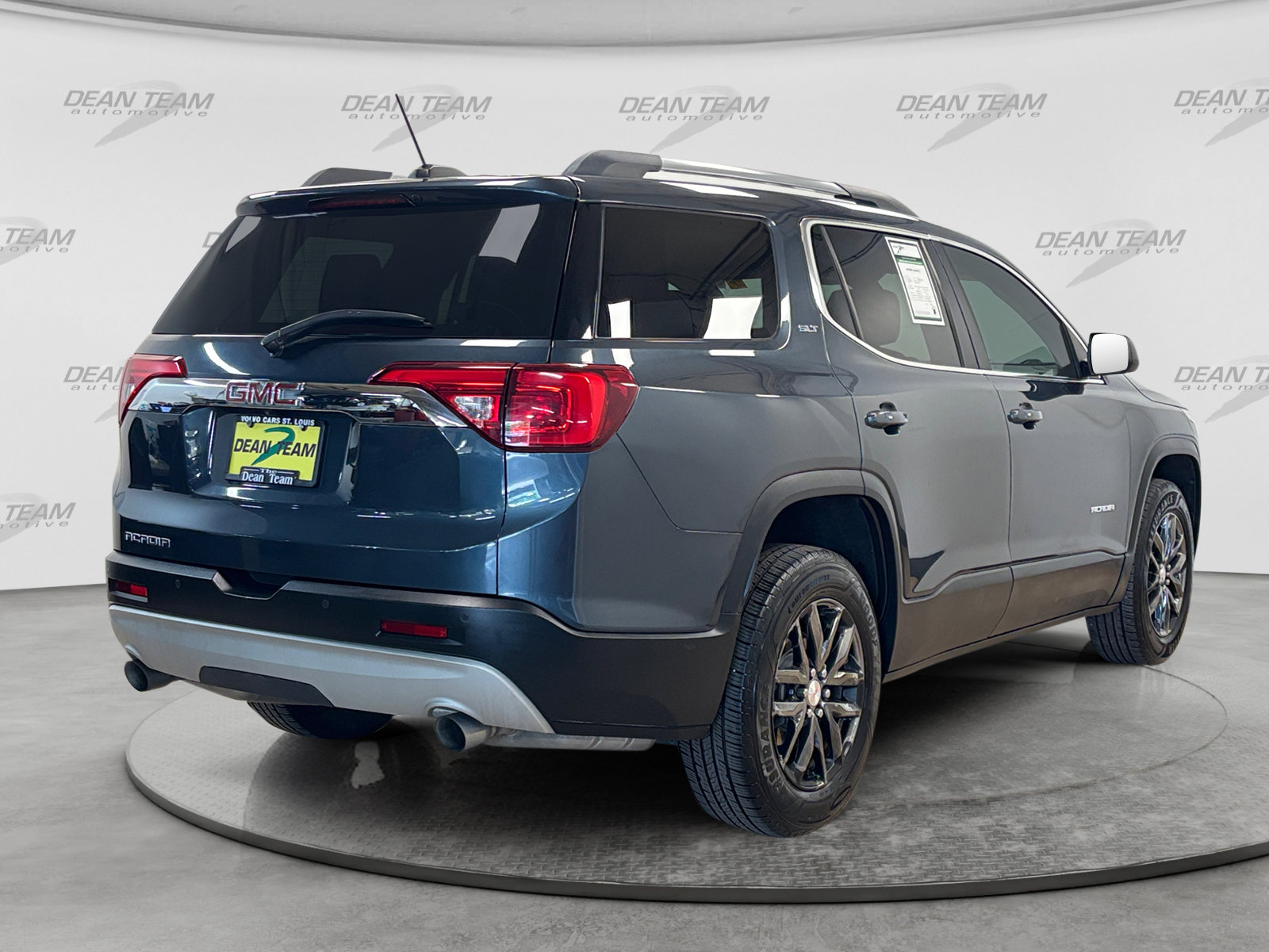Used 2019 GMC Acadia SLT FWD image 9