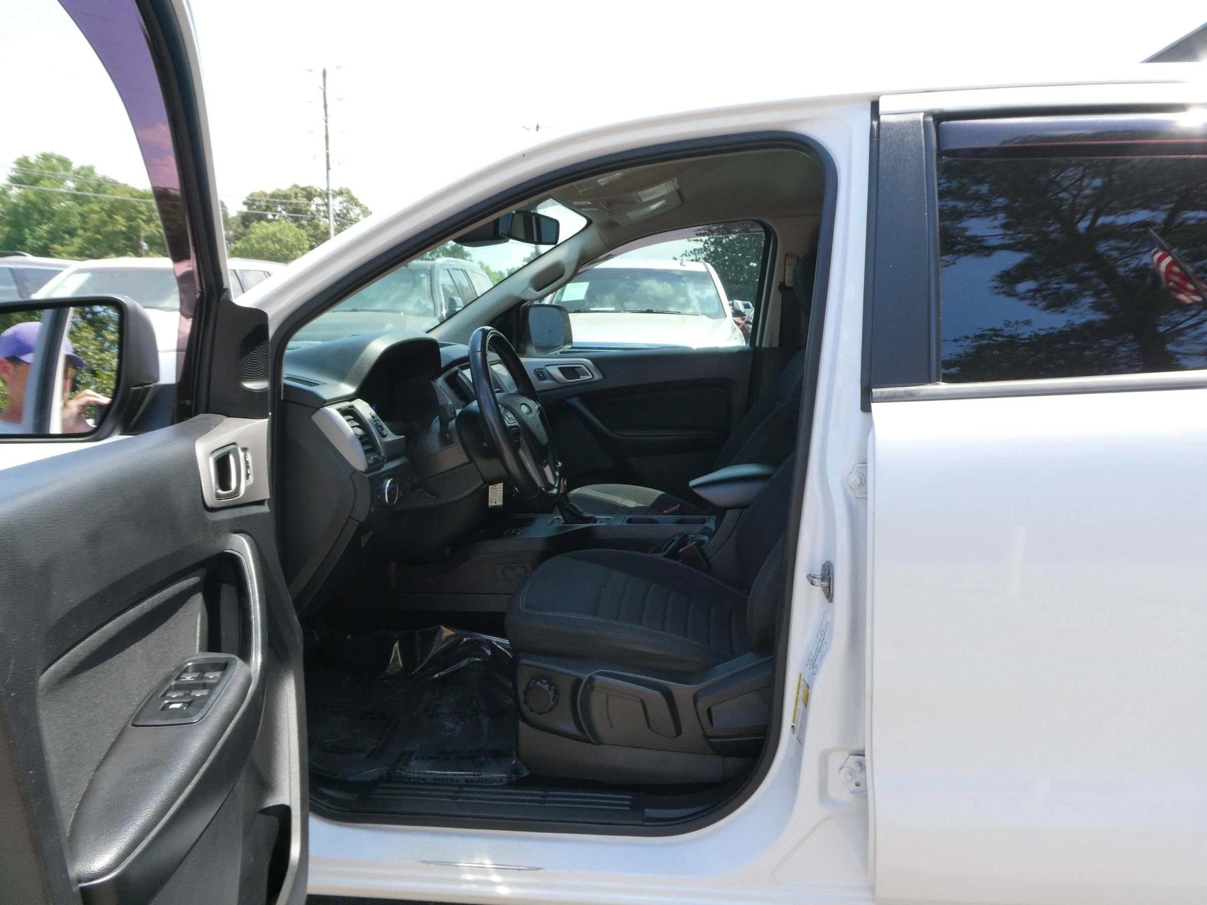 Used 2020 Ford Ranger XLT w/ Equipment Group 301A Mid RWD image 12