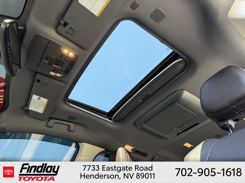 Certified 2024 Toyota Sienna Platinum AWD/4WD image 9