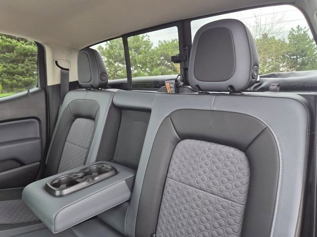 Used 2017 Chevrolet Colorado Z71 AWD/4WD image 34