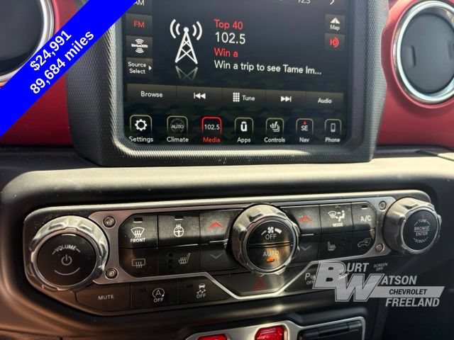 Used 2018 Jeep Wrangler Unlimited Rubicon AWD/4WD image 20