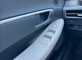 Certified 2024 Hyundai Sonata SEL FWD image 12