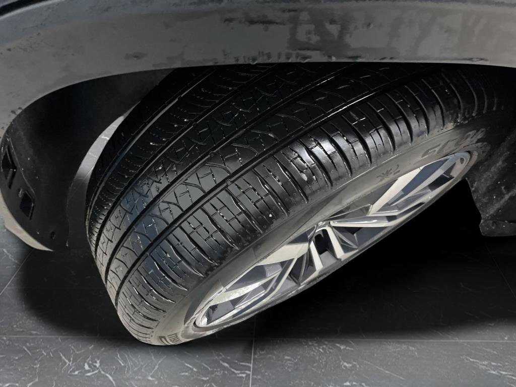 Used 2022 Volkswagen Atlas SE w/ Panoramic Sunroof Package image 36