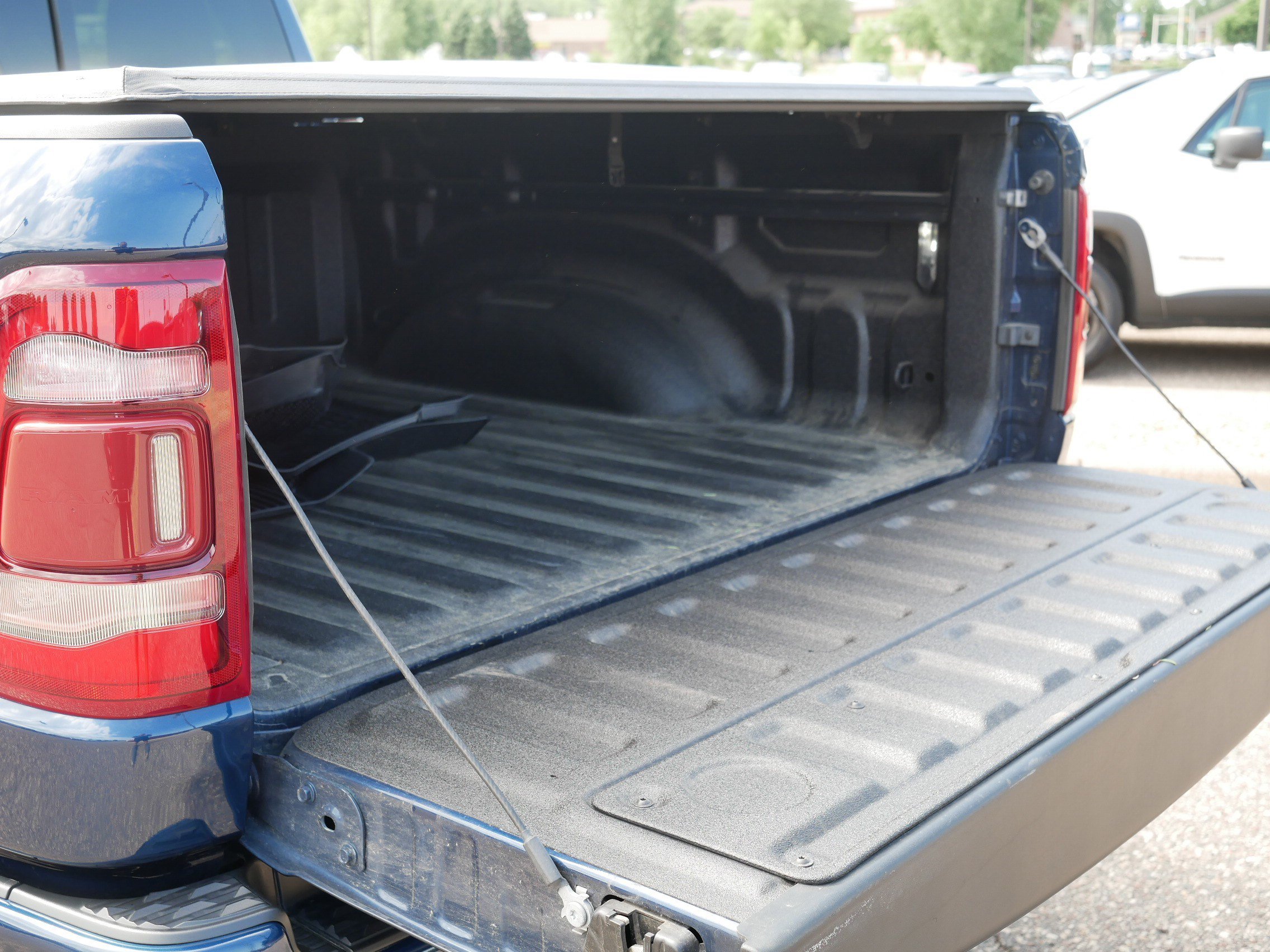 Used 2022 RAM 1500 Laramie w/ G/T Package AWD/4WD image 18