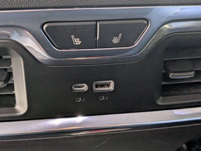 Used 2024 GMC Sierra 1500 Denali w/ Denali Reserve Package image 27