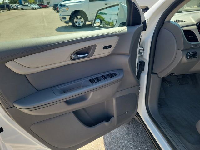 Used 2017 Chevrolet Traverse LT AWD/4WD image 19