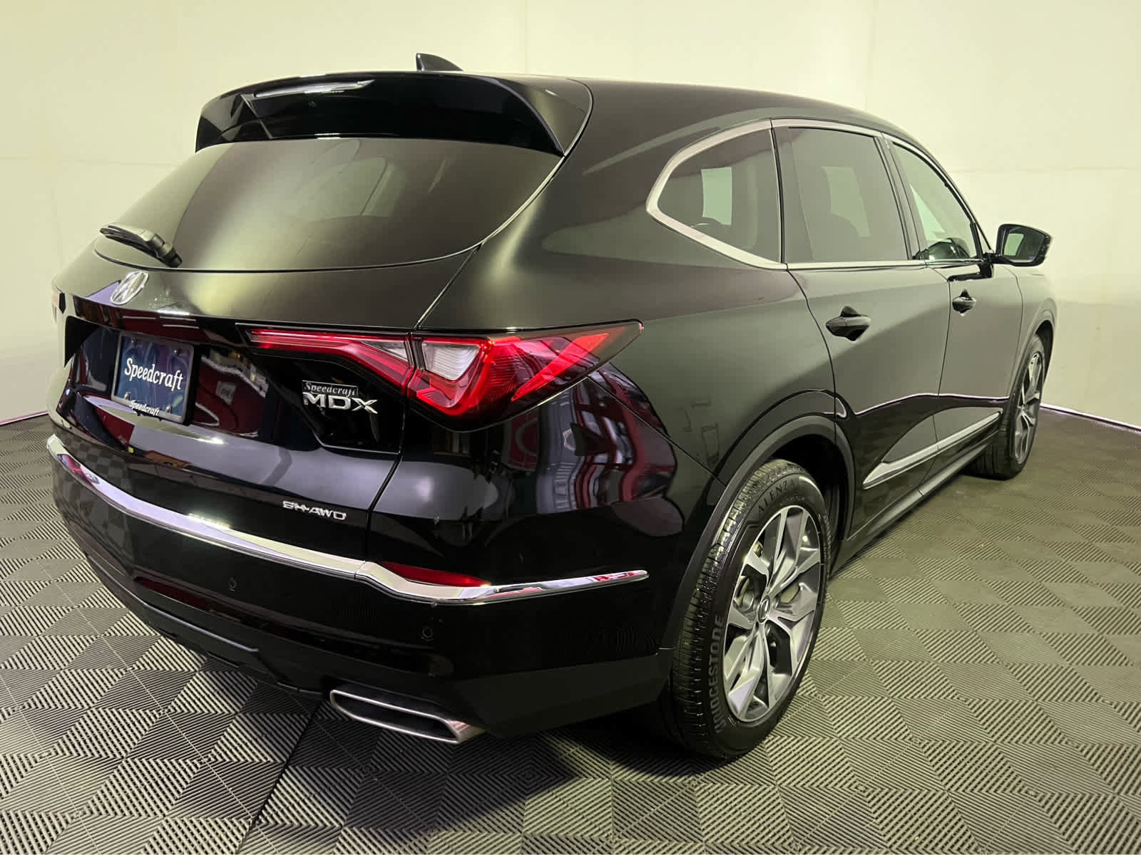 Certified 2023 Acura MDX SH-AWD w/ Technology Package image 7