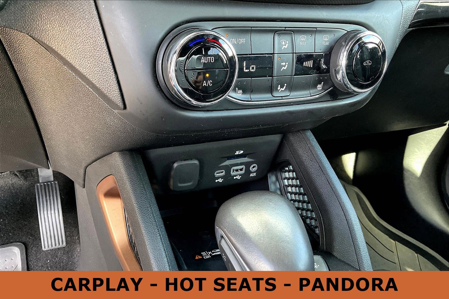 Used 2021 Chevrolet TrailBlazer ACTIV w/ Technology Package FWD image 16