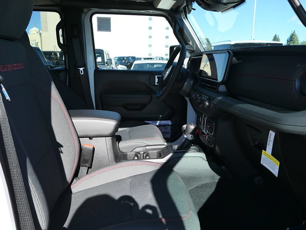 New 2026 Jeep Gladiator Rubicon w/ Safety Group AWD/4WD image 19