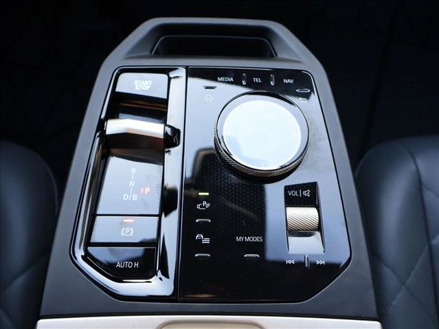 Certified 2023 BMW iX xDrive50 w/ Sport Package AWD/4WD image 19