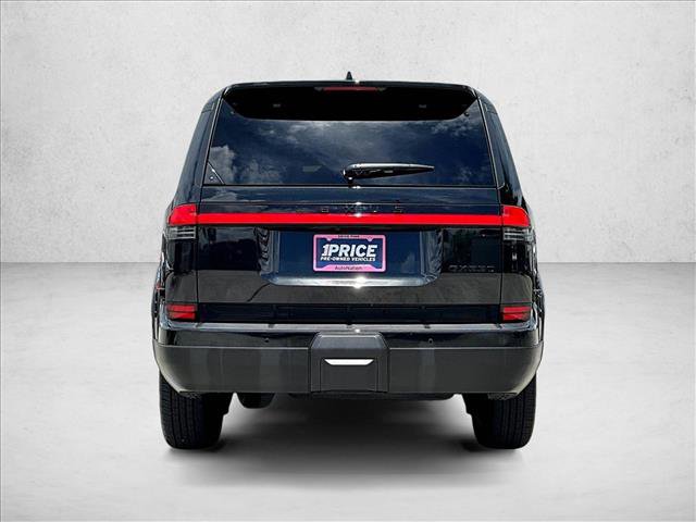 Used 2025 Lexus GX 550 w/ Cold Area Package AWD/4WD image 4