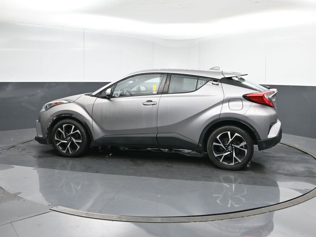 Used 2019 Toyota C-HR image 3