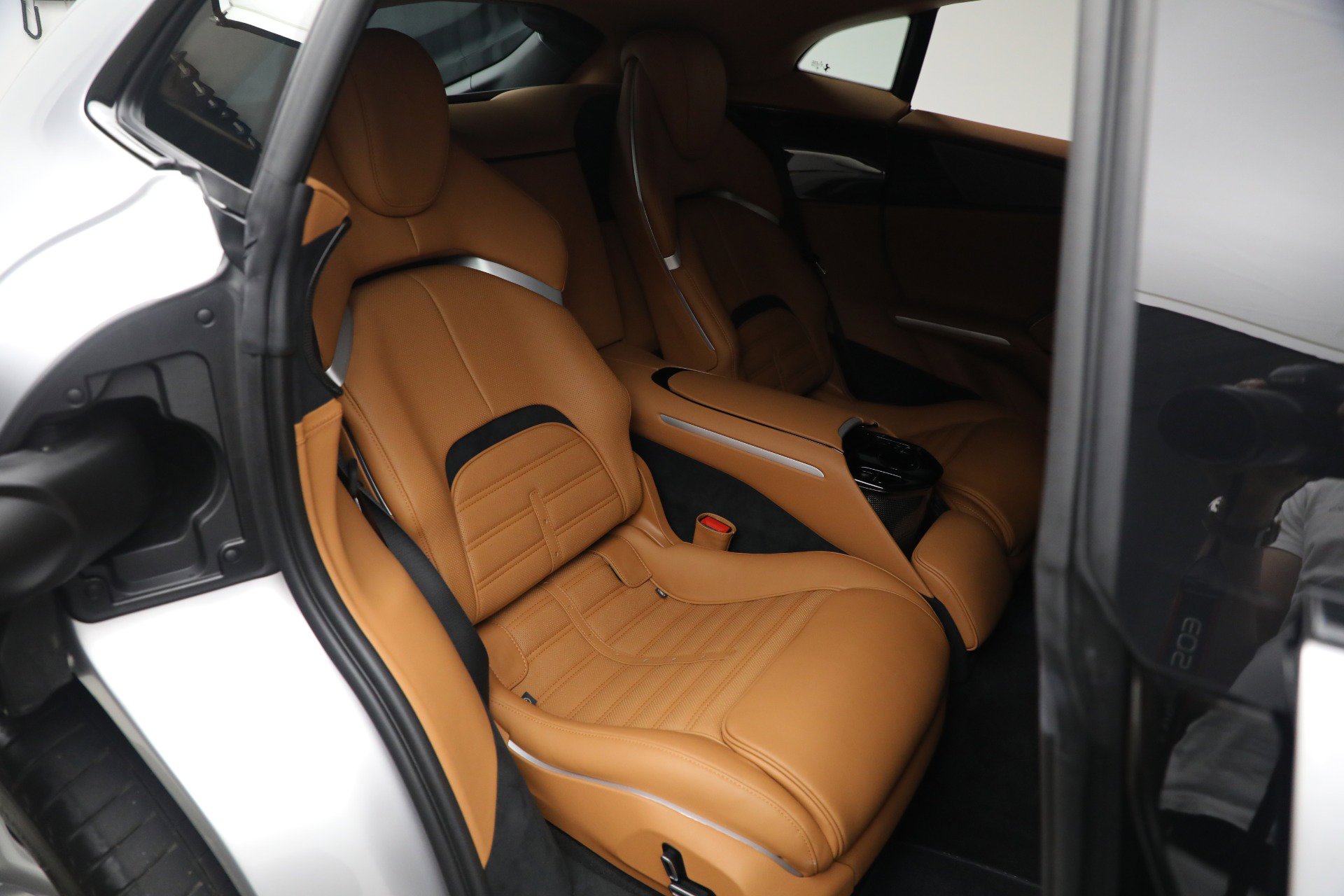 Certified 2024 Ferrari Purosangue image 21