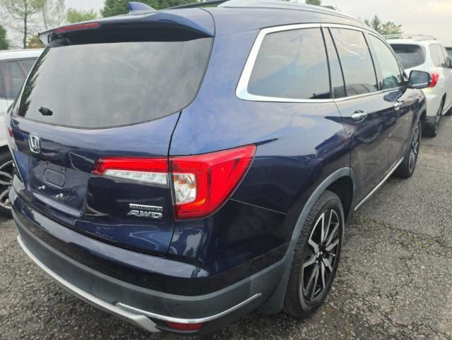 Used 2022 Honda Pilot Touring image 3