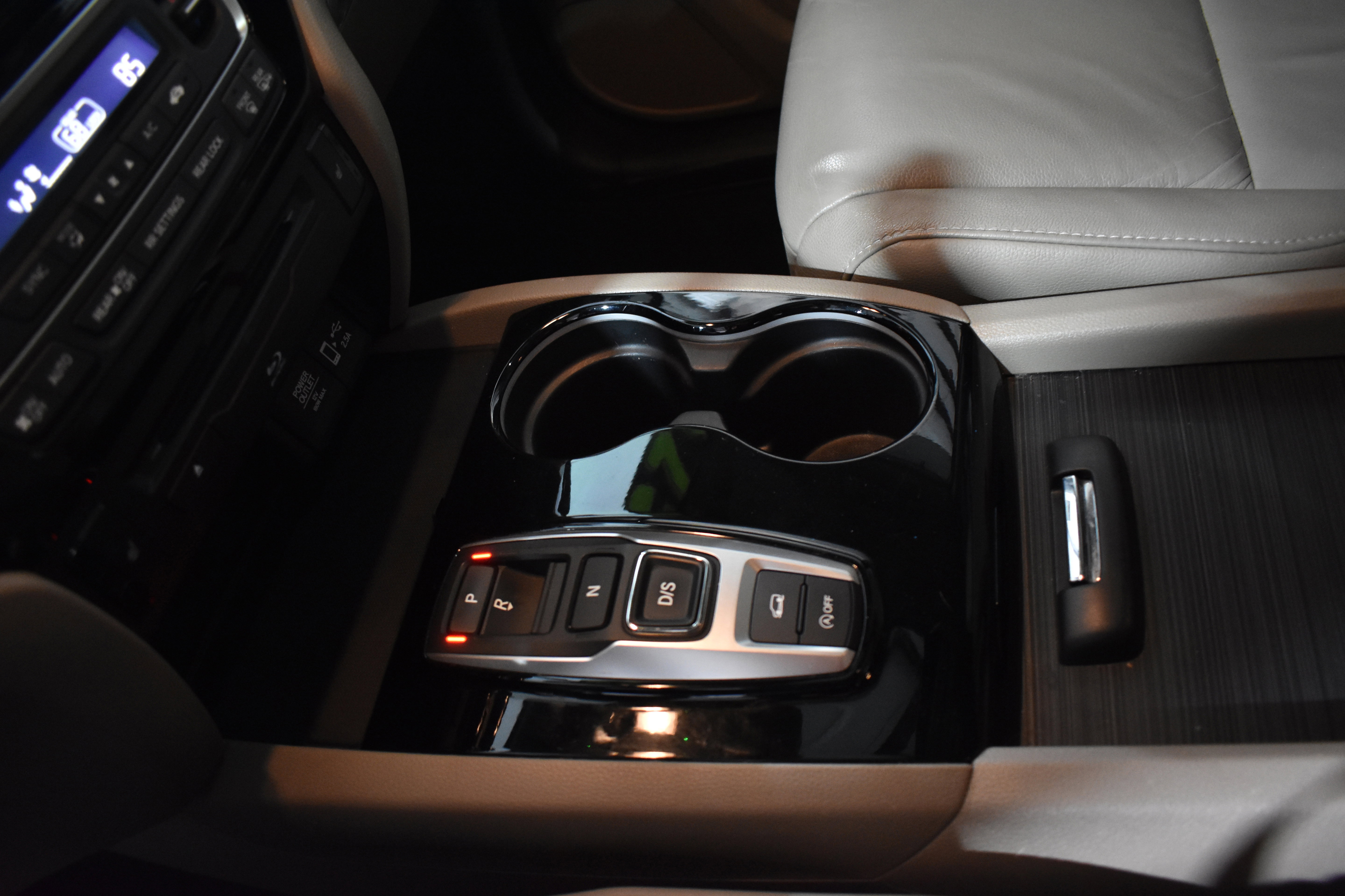 Used 2020 Honda Pilot Touring image 26