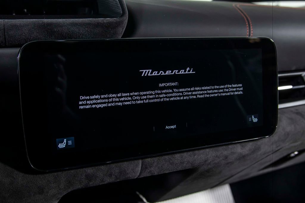 Used 2022 Maserati MC20 Coupe RWD image 22