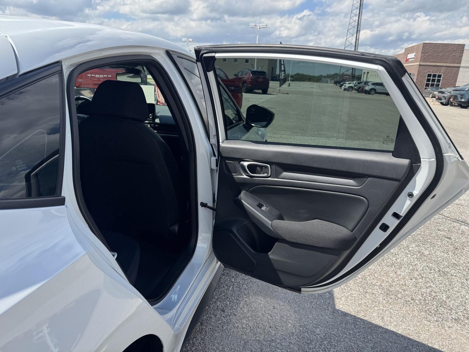 Used 2023 Honda Civic Sport image 24