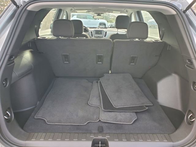 Used 2024 Chevrolet Equinox LS w/ Driver Confidence II Package image 11