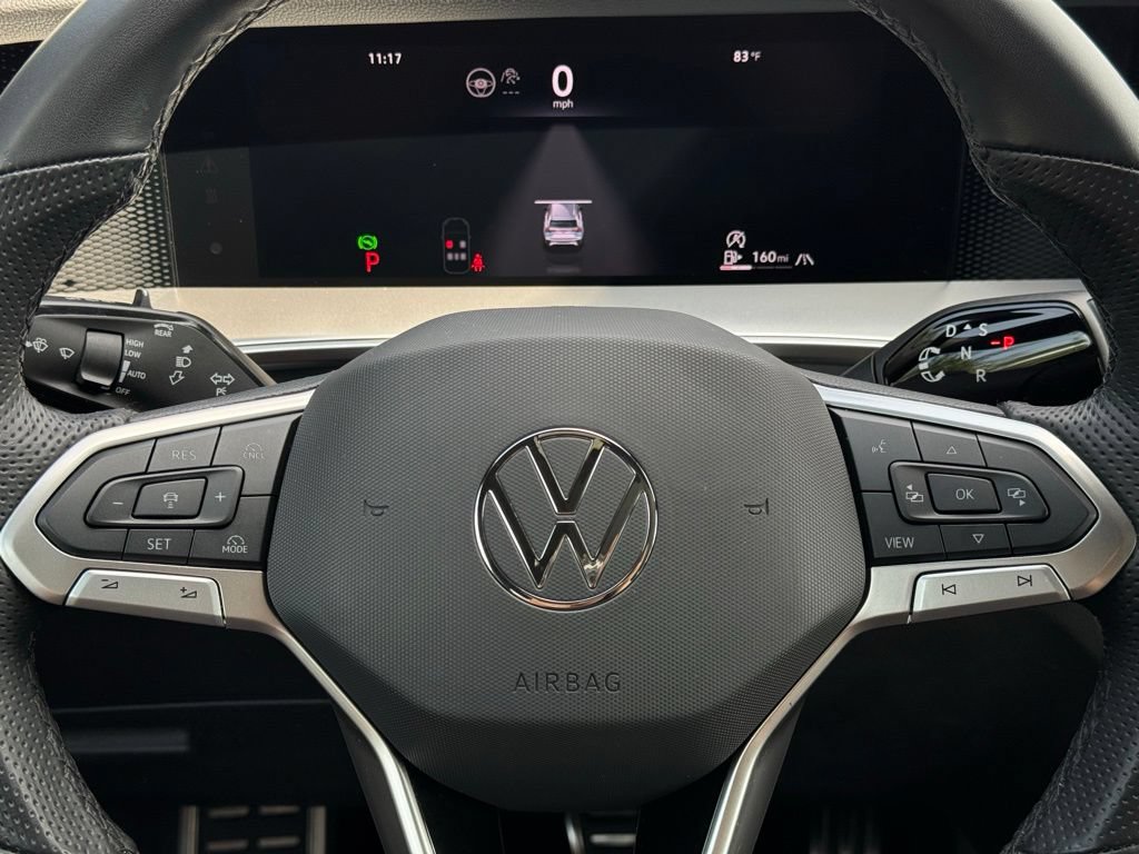 Used 2026 Volkswagen Tiguan SE R-Line AWD/4WD image 11