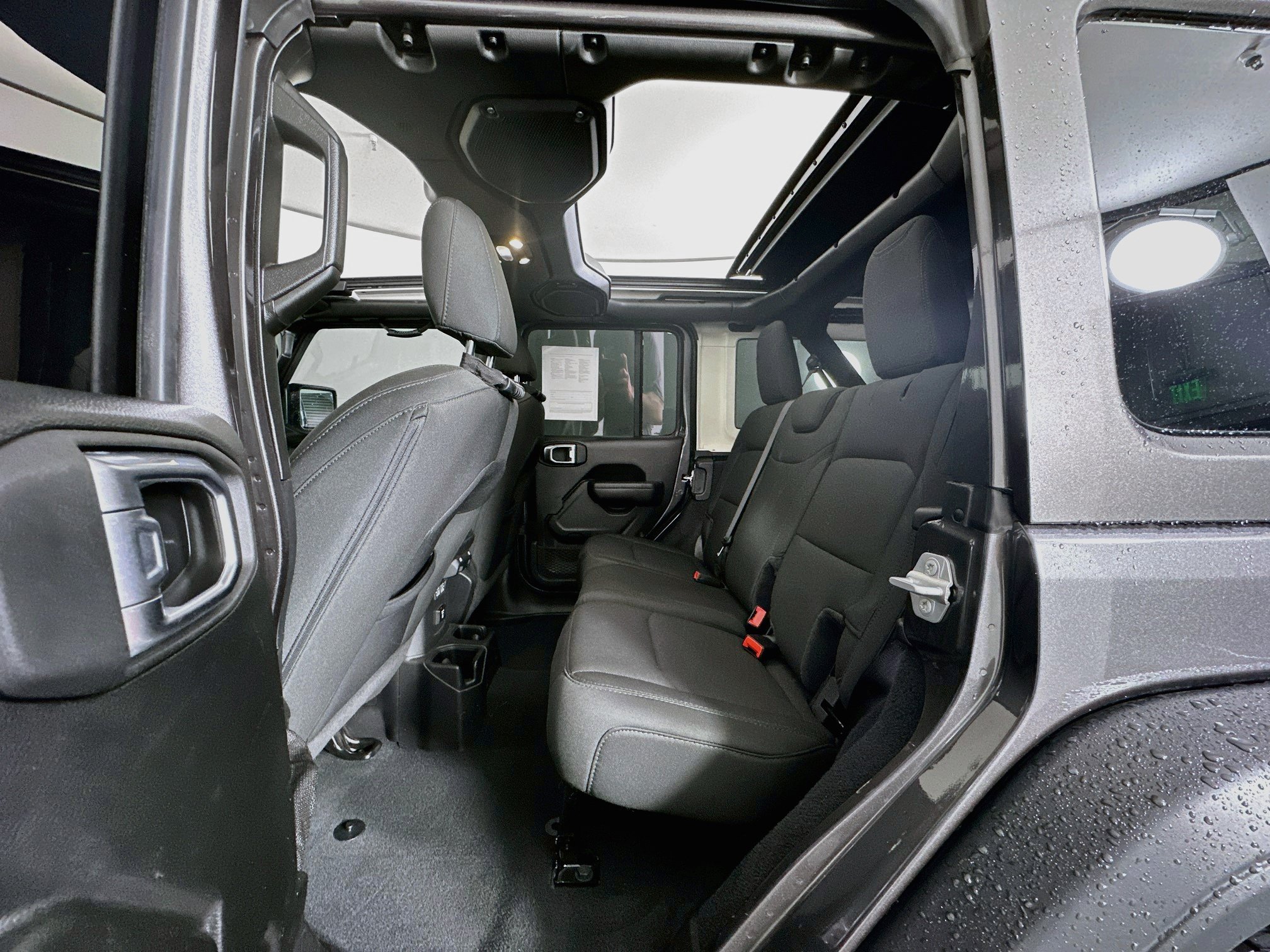 Used 2022 Jeep Wrangler Unlimited Sport w/ Sun And Sound Package AWD/4WD image 28