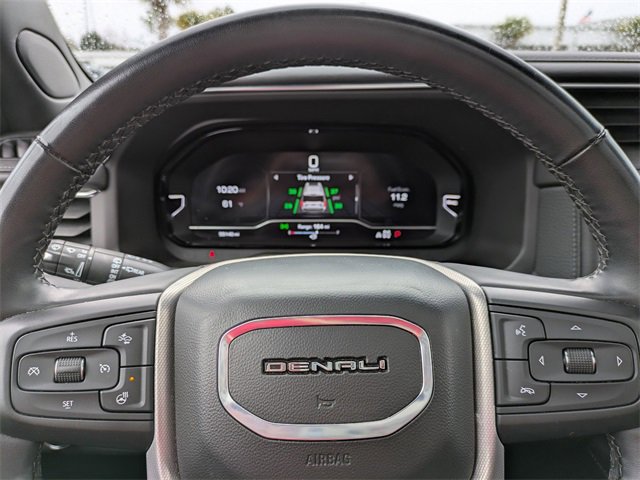 Used 2024 GMC Yukon Denali image 33