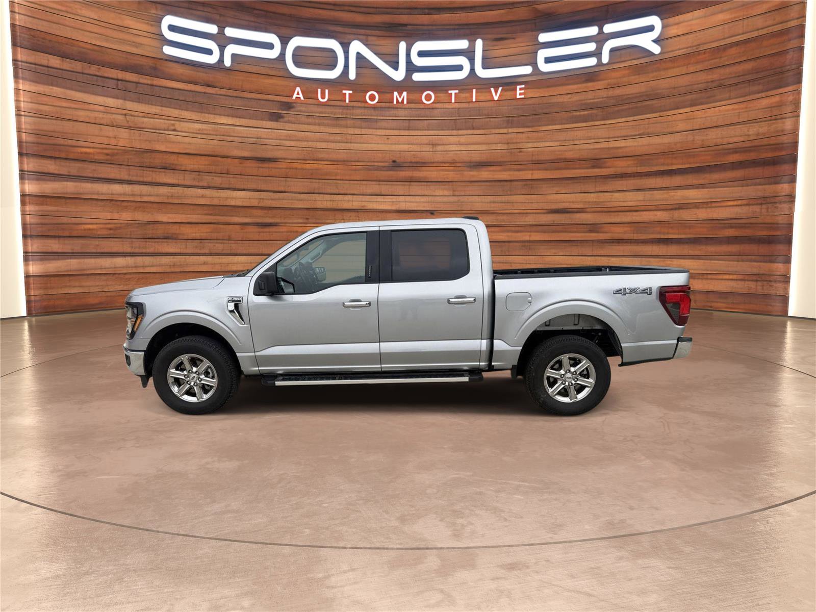 Used 2024 Ford F150 XLT w/ Tow/Haul Package image 2