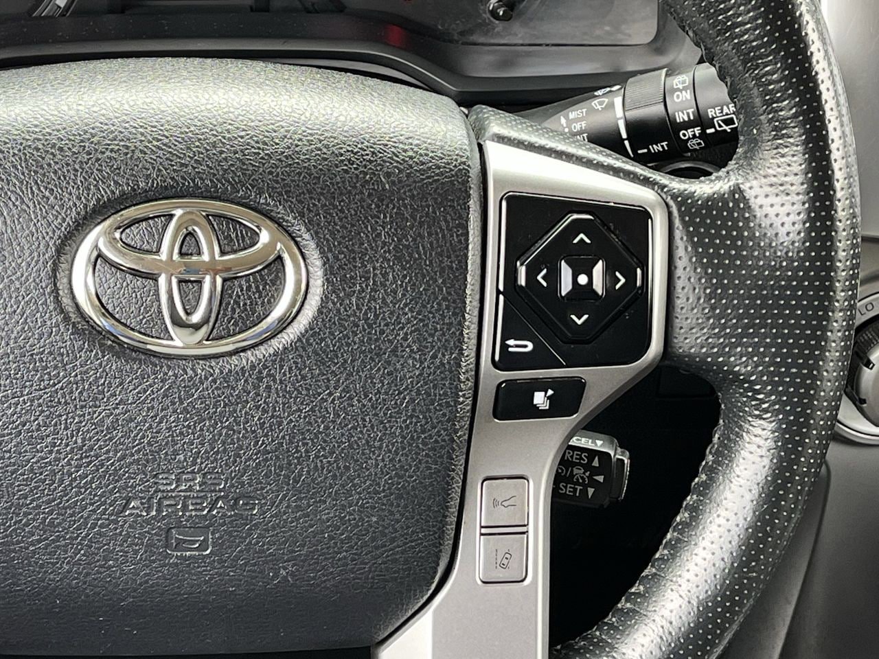 Used 2023 Toyota 4Runner SR5 Premium w/ Moonroof Package RWD image 14