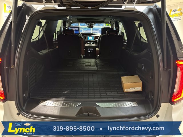 Used 2024 GMC Yukon XL Denali Ultimate AWD/4WD image 29