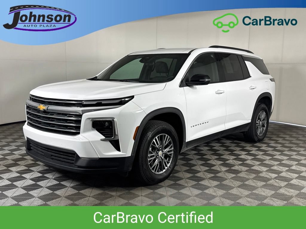 Certified 2026 Chevrolet Traverse LT AWD/4WD image 1