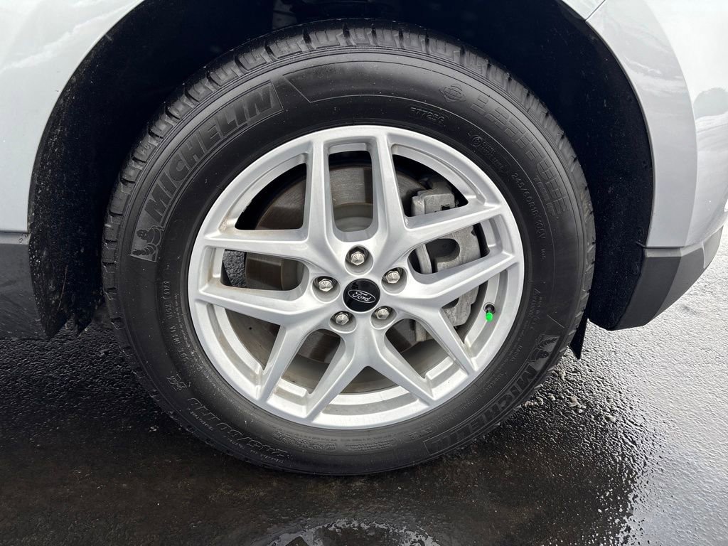 Used 2024 Ford Edge SEL w/ Convenience Package image 29